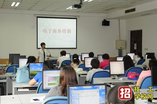 石家庄教联中等专业学校电子商务专业