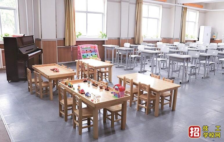 石家庄东华铁路学校