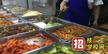 石家庄白求恩医学院伙食怎么样