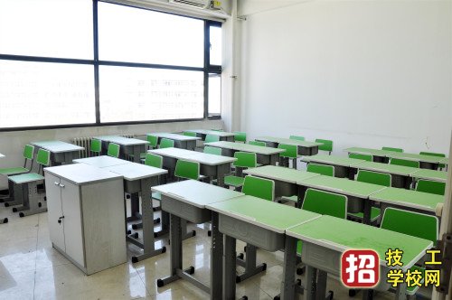 石家庄工业信息中等专业学校2020年招生办联系电话
